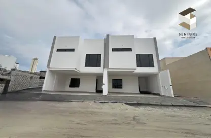 Villa - 4 Bedrooms - 5 Bathrooms for sale in Busaiteen - Muharraq Governorate