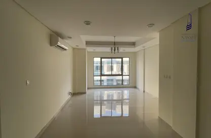 Apartment - 2 Bedrooms - 2 Bathrooms for rent in Al Bahair - Riffa - Southern Governorate