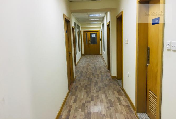 Office Space - Studio - 3 Bathrooms for rent in Alhajiyat - Riffa - Southern Governorate