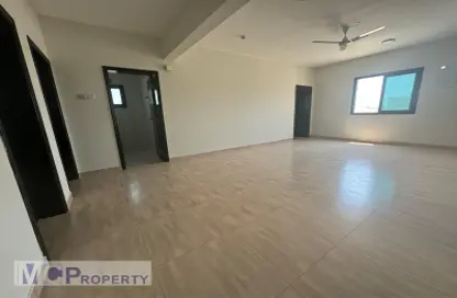 Apartment - 3 Bedrooms - 2 Bathrooms for rent in Tubli - Central Governorate