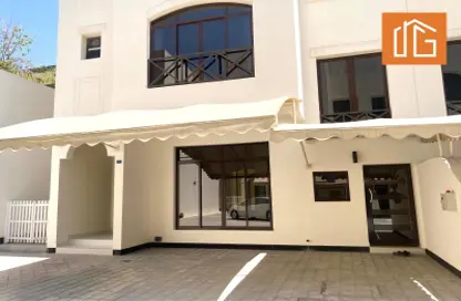 Villa - 4 Bedrooms - 5 Bathrooms for rent in Janabiya - Northern Governorate