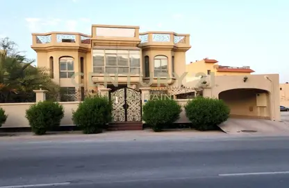 Villa - Studio - 7 Bathrooms for rent in Mahooz - Manama - Capital Governorate