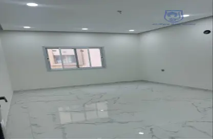 Apartment - 4 Bedrooms - 4 Bathrooms for sale in Hidd - Muharraq Governorate