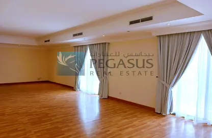 Apartment - 4 Bedrooms - 4 Bathrooms for rent in Um Al Hasam - Manama - Capital Governorate