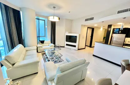 Apartment - 1 Bedroom - 2 Bathrooms for rent in Al Juffair - Capital Governorate