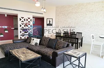 Apartment - 2 Bedrooms - 3 Bathrooms for sale in Sanabis - Manama - Capital Governorate