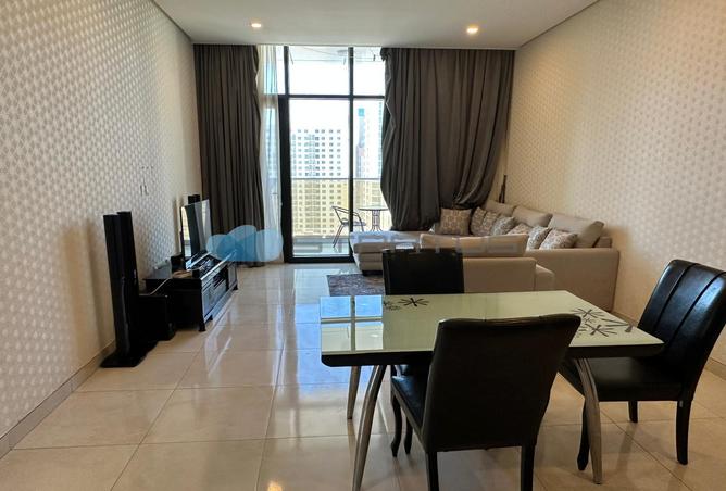 Apartment - 2 Bedrooms - 2 Bathrooms for rent in Al Juffair - Capital Governorate