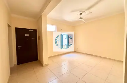 Apartment - 2 Bedrooms - 1 Bathroom for rent in Gudaibiya - Manama - Capital Governorate