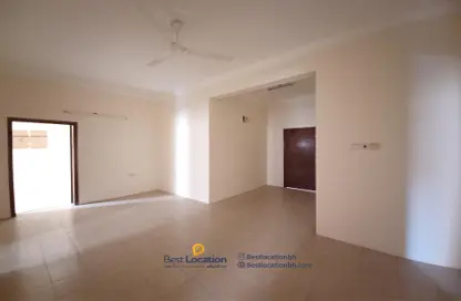 Apartment - 2 Bedrooms - 2 Bathrooms for rent in Alhajiyat - Riffa - Southern Governorate