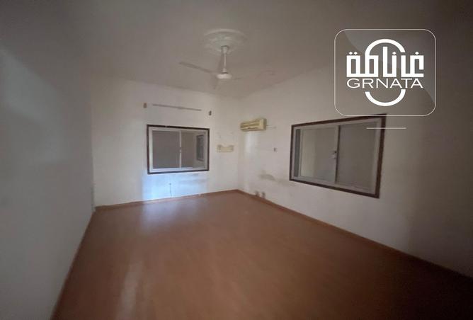 Villa for rent in Zinj - Manama - Capital Governorate