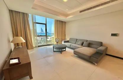 Apartment - 2 Bedrooms - 3 Bathrooms for rent in Reef Island - Capital Governorate