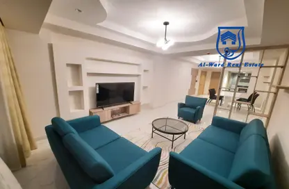 Apartment - 2 Bedrooms - 2 Bathrooms for rent in Busaiteen - Muharraq Governorate