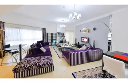 Apartment - 2 Bedrooms - 3 Bathrooms for sale in Al Juffair - Capital Governorate