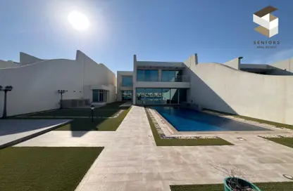 Villa - 4 Bedrooms - 6 Bathrooms for sale in Durrat Al Bahrain - Southern Governorate