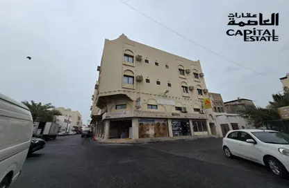 Apartment - 2 Bedrooms - 2 Bathrooms for rent in Muharraq - Muharraq Governorate