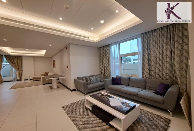 Apartment - 3 Bedrooms - 4 Bathrooms for rent in Reef Island - Capital Governorate