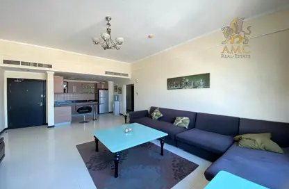 Apartment - 1 Bedroom - 2 Bathrooms for rent in Al Juffair - Capital Governorate