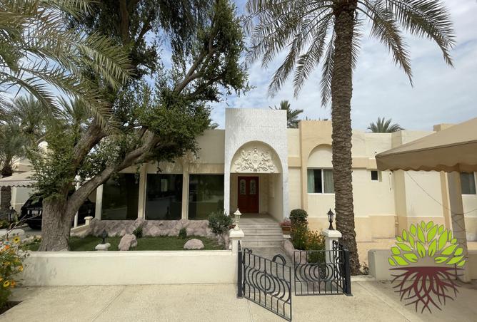 Villa - 4 Bedrooms - 4 Bathrooms for rent in Saar - Northern Governorate