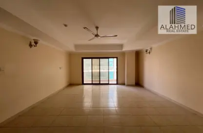 Apartment - 3 Bedrooms - 3 Bathrooms for rent in Hidd - Muharraq Governorate