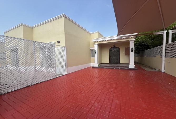 Villa - 3 Bedrooms - 3 Bathrooms for rent in Janabiya - Northern Governorate