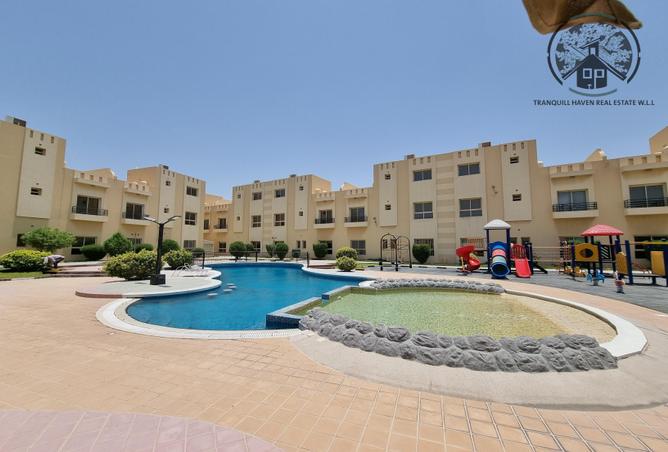 Villa - 4 Bedrooms - 4 Bathrooms for rent in Saar - Northern Governorate