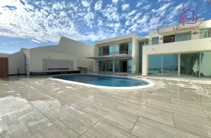 Villa - 3 Bedrooms - 6 Bathrooms for sale in Durrat Al Bahrain - Southern Governorate