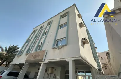 Apartment - 2 Bedrooms - 2 Bathrooms for rent in Alhajiyat - Riffa - Southern Governorate