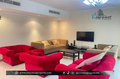 Apartment - 3 Bedrooms - 3 Bathrooms for rent in Seef - Capital Governorate