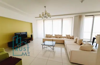 Apartment - 3 Bedrooms - 4 Bathrooms for rent in Seef - Capital Governorate