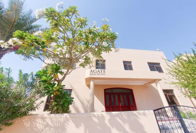 Villa - 5 Bedrooms - 5 Bathrooms for rent in Saar - Northern Governorate