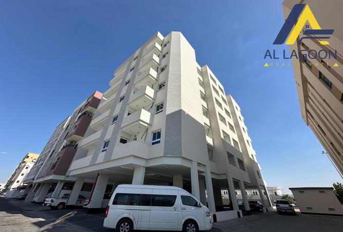 Apartment - 3 Bedrooms - 3 Bathrooms for sale in Isa Town - Central Governorate