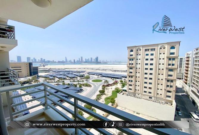 Apartment - 2 Bedrooms - 2 Bathrooms for sale in Busaiteen - Muharraq Governorate