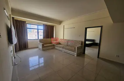 Apartment - 2 Bedrooms - 2 Bathrooms for rent in Hoora - Capital Governorate