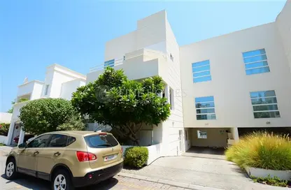 Villa - 4 Bedrooms - 4 Bathrooms for rent in Salmaniya - Manama - Capital Governorate