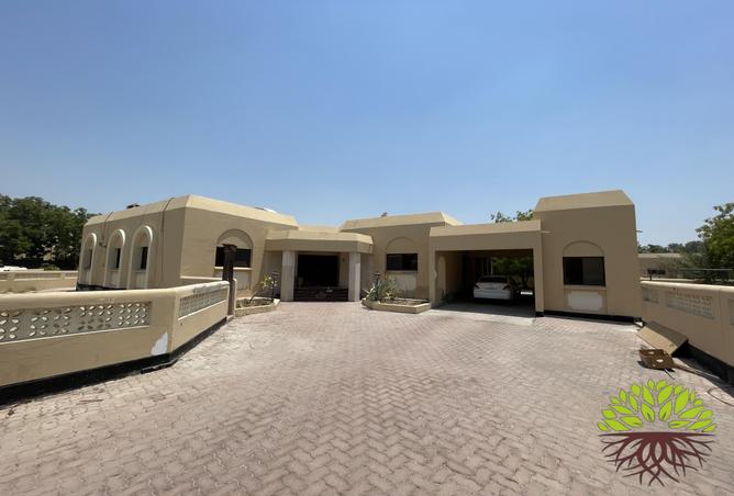 Villa - 4 Bedrooms - 3 Bathrooms for rent in Saar - Northern Governorate