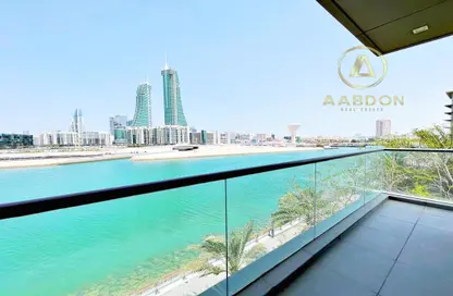 Apartment - 3 Bedrooms - 4 Bathrooms for rent in Reef Island - Capital Governorate