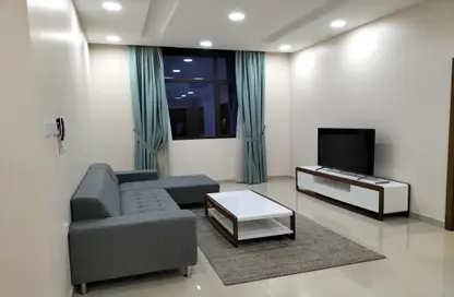 Apartment - 2 Bedrooms - 3 Bathrooms for rent in Seef - Capital Governorate