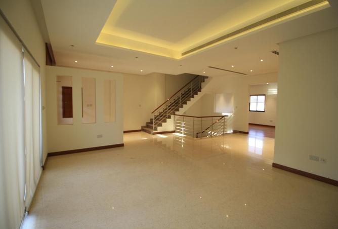 Villa - 3 Bedrooms - 4 Bathrooms for rent in Al Areen Development - Zallaq - Southern Governorate