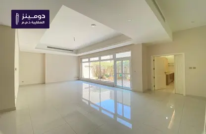 Villa - 7 Bedrooms for sale in Hidd - Muharraq Governorate