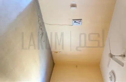 Apartment - 2 Bedrooms - 2 Bathrooms for rent in Diraz - Northern Governorate