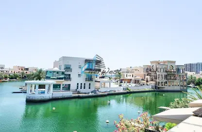 Villa - 5 Bedrooms - 6 Bathrooms for sale in Al Marsa Floating City - Amwaj Islands - Muharraq Governorate