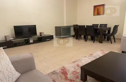 Apartment - 2 Bedrooms - 3 Bathrooms for rent in Sanabis - Manama - Capital Governorate