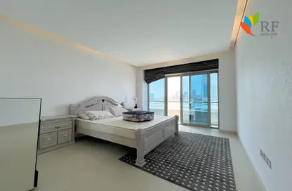 Apartment - 2 Bedrooms - 3 Bathrooms for rent in Reef Island - Capital Governorate