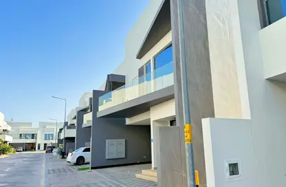 Villa - 4 Bedrooms - 5 Bathrooms for rent in Marassi Al Bahrain - Diyar Al Muharraq - Muharraq Governorate