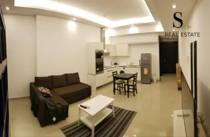 Apartment - 1 Bedroom - 1 Bathroom for rent in Al Juffair - Capital Governorate