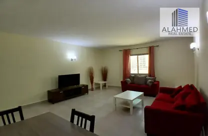 Apartment - 2 Bedrooms - 2 Bathrooms for rent in Al Burhama - Manama - Capital Governorate