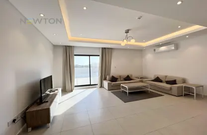 Apartment - 2 Bedrooms - 3 Bathrooms for rent in Janabiya - Northern Governorate