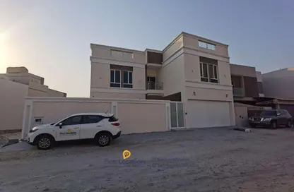 Villa - 5 Bedrooms - 7 Bathrooms for sale in Arad - Muharraq Governorate