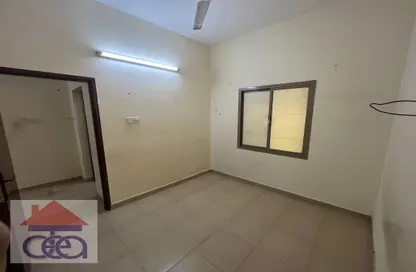 Empty Room image for: Apartment - 1 Bedroom - 1 Bathroom for rent in Gudaibiya - Manama - Capital Governorate, Image 1