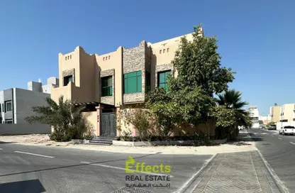 Villa - 4 Bedrooms - 6 Bathrooms for sale in Sadad - Northern Governorate